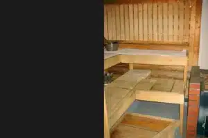 Aholan Mökit: Loghi - sauna.
